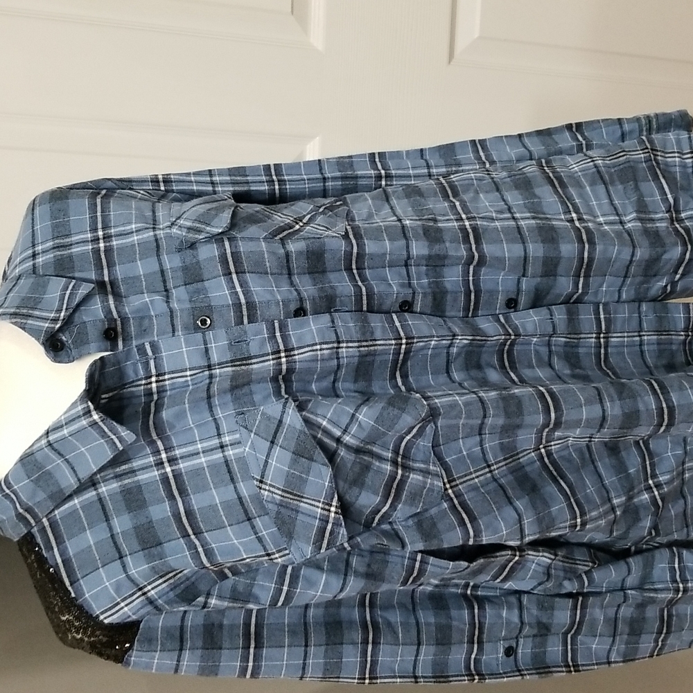 Embossed Sequin Back Checkered Flannel Tunic Shirt - image 3